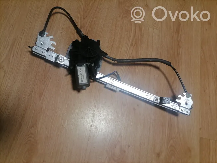 Renault Megane I Front door window regulator with motor D239905