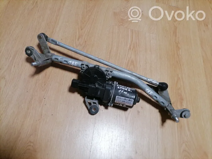 Chevrolet Spark Front wiper linkage and motor 95224256