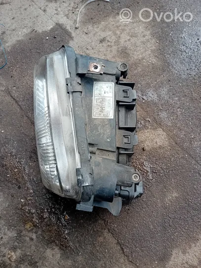 Audi A3 S3 8L Lampa przednia 