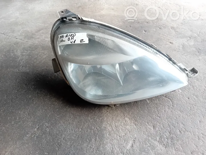 Mercedes-Benz A W168 Lampa przednia 