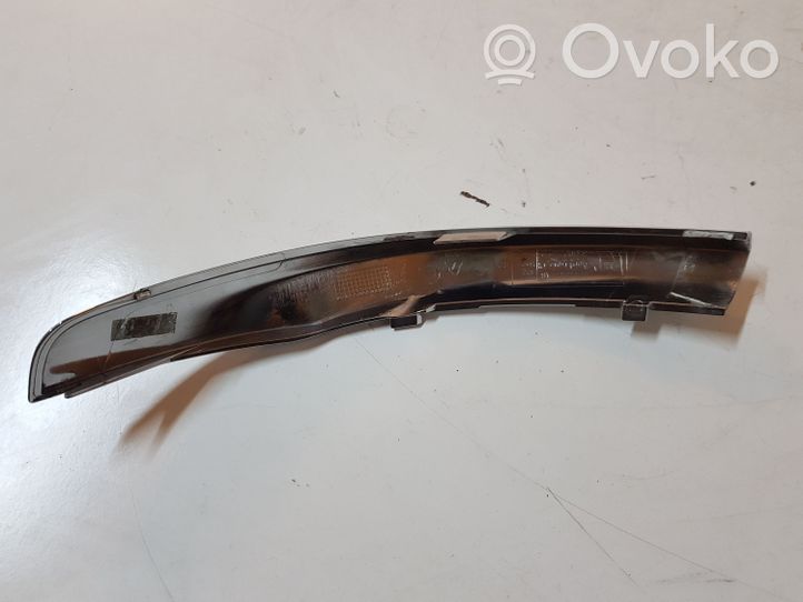 Dodge Durango Rivestimento del pannello parte angolare del paraurti anteriore 05113736AB