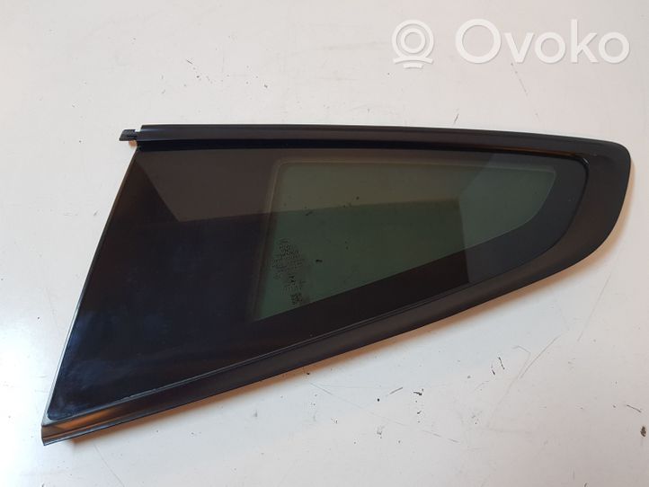 Ford Mustang VI Rear side window/glass JR3B6329701AA