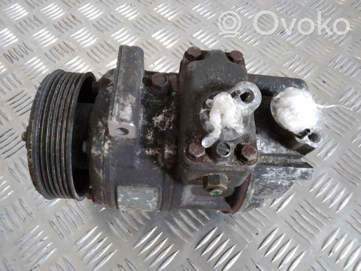 Volkswagen Golf V Compressore aria condizionata (A/C) (pompa) 8675EPA