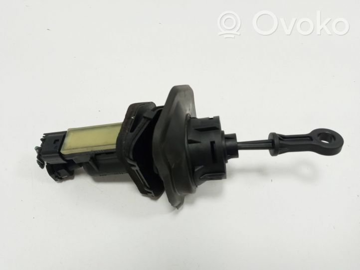 Volvo XC60 Clutch master cylinder PA66GF35