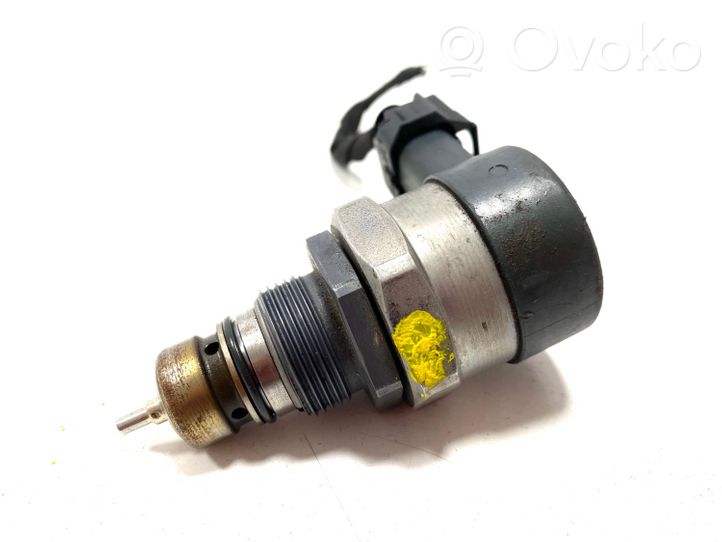 Volvo XC60 Fuel pressure regulator 31216313