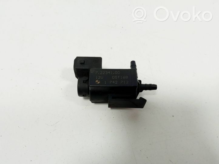 BMW 5 E60 E61 Vacuum valve 72234100