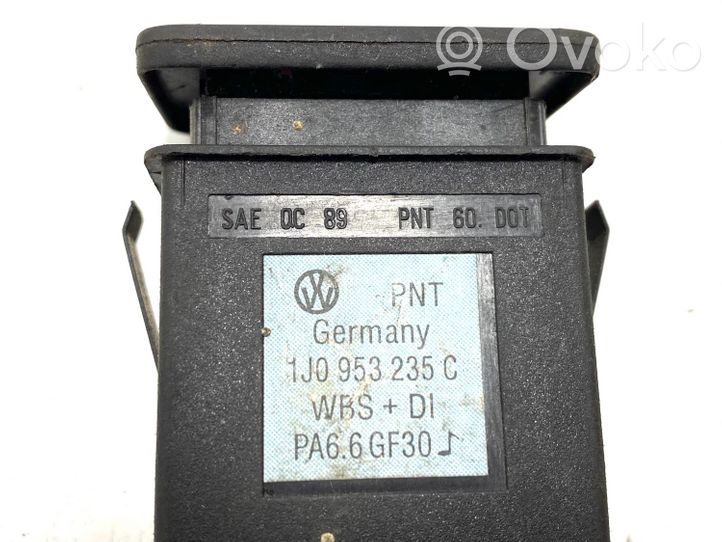 Volkswagen Golf IV Avarinių žibintų jungtukas 1J0953235C