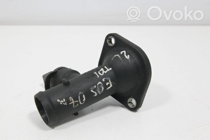 Volkswagen Eos Boîtier de thermostat / thermostat 03G121121D