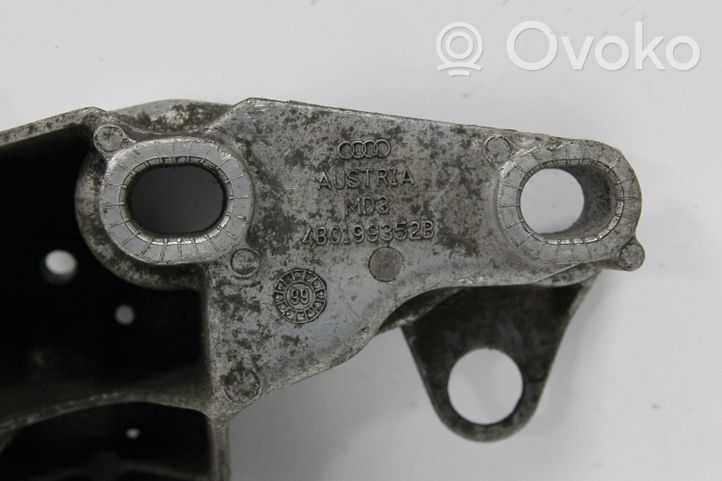 Audi A6 S6 C6 4F Mocowanie stabilizatora osi przedniej 4B0199352B