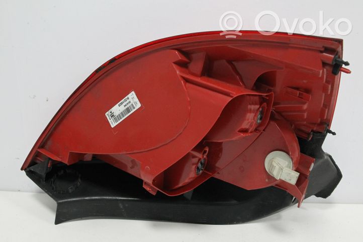 Renault Megane II Lampa tylna 8200413216