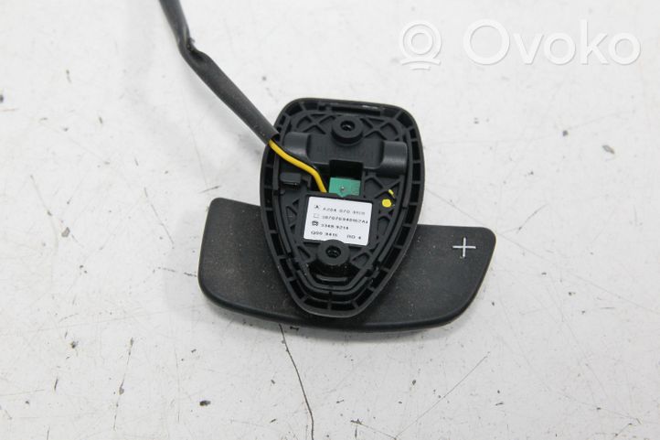 Mercedes-Benz C AMG W204 Interruttore/pulsante di controllo multifunzione A2048709158