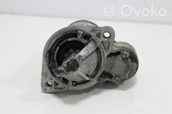 Mitsubishi Lancer Starter motor M000T30771