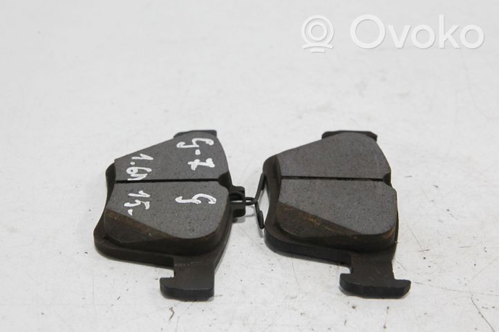 Volkswagen Golf VII Brake pads (rear) 