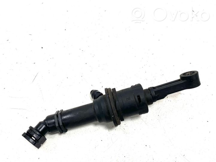 Renault Megane III Główny cylinder sprzęgła 306100017R