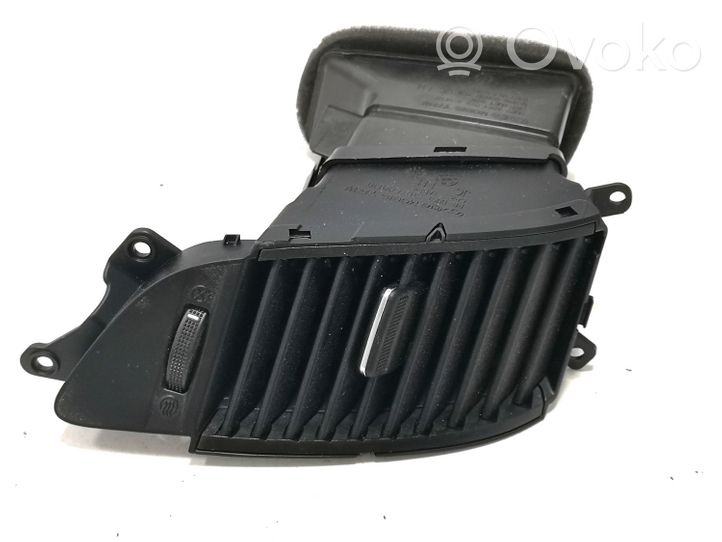 Hyundai ix20 Griglia di ventilazione centrale cruscotto 974101K000