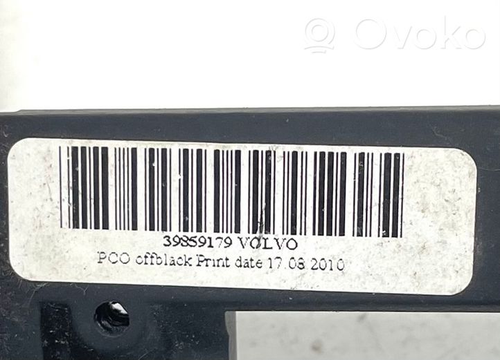 Volvo V70 Ilmastointi-/lämmityslaitteen säätimen kehys 39859179