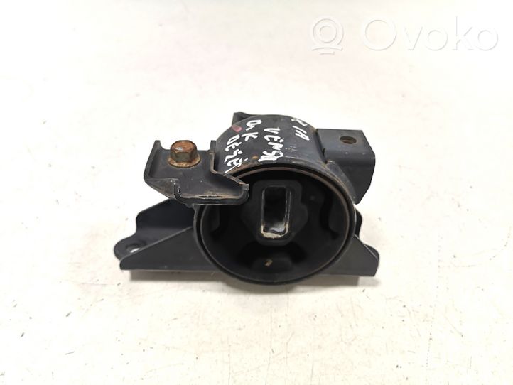 KIA Venga Supporto della scatola del cambio 218351P000