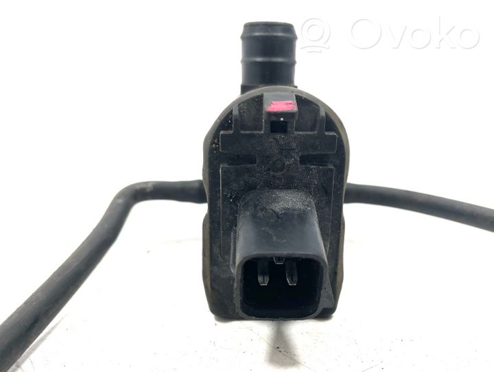 Hyundai i40 Pumpe Scheibenwaschanlage 985101W000