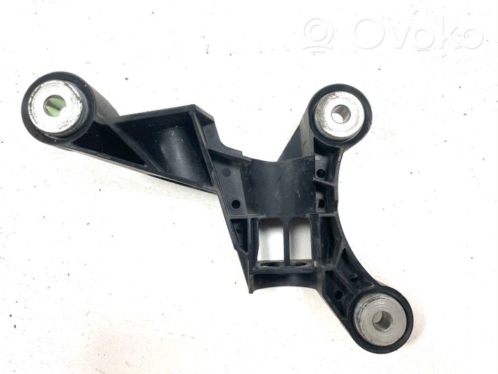 Volkswagen Tiguan Supporto del cavo della leva del cambio 5N0711789B