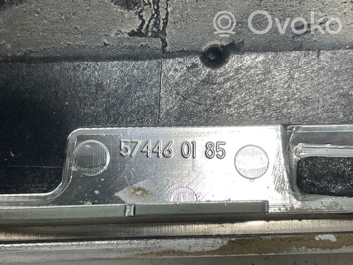 Audi Q7 4L Muu takaoven verhoiluelementti 4L0867419