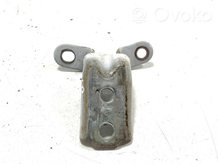 KIA Sorento Front door upper hinge 