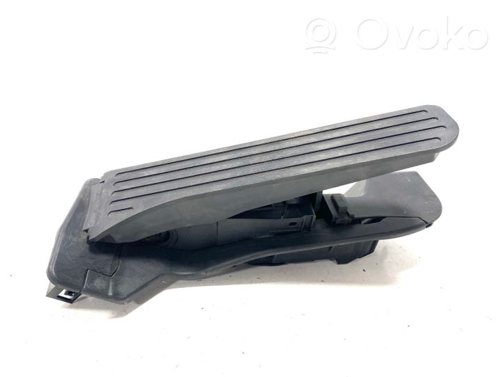 Volkswagen Tiguan Accelerator throttle pedal 65102100