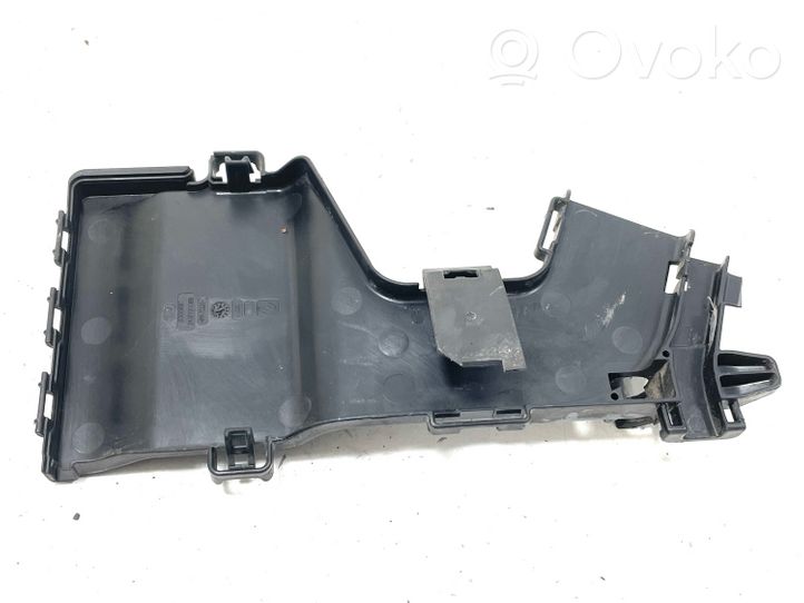 Renault Megane III Tapa de caja de fusibles 243170005R