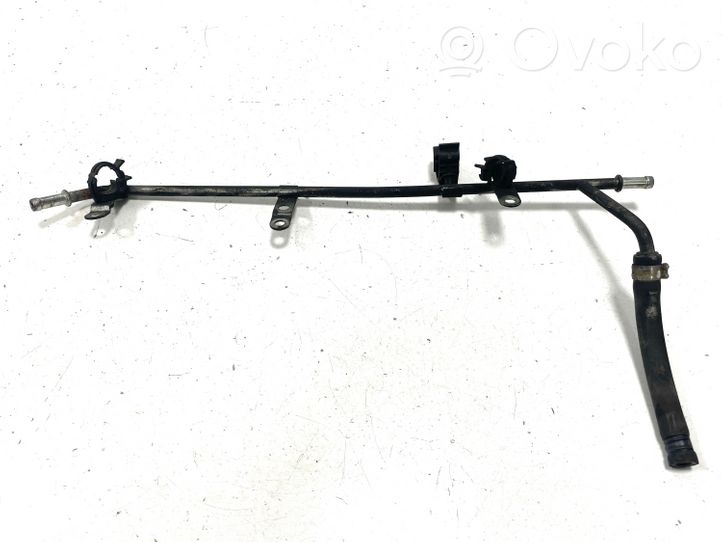 Opel Astra H Tuyau d'alimentation conduite de carburant 