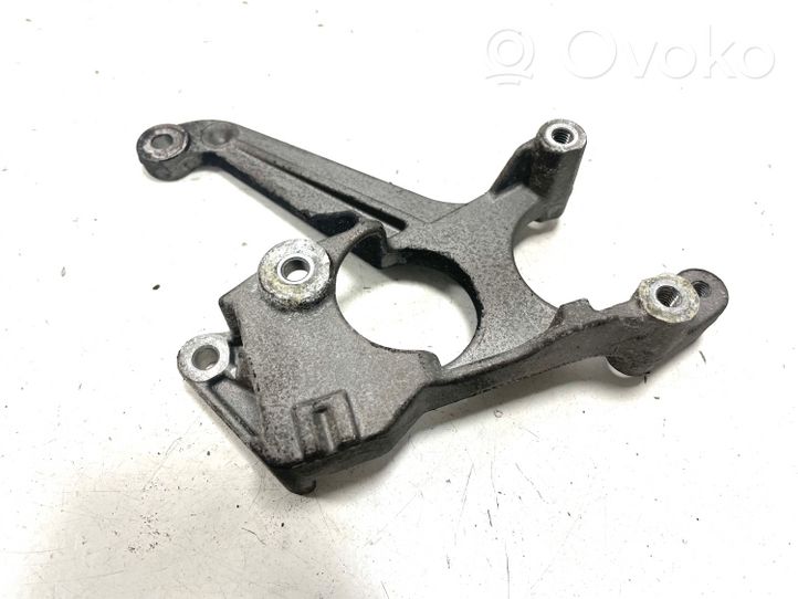 Opel Astra H Supporto della pompa del carburante DINEN1706