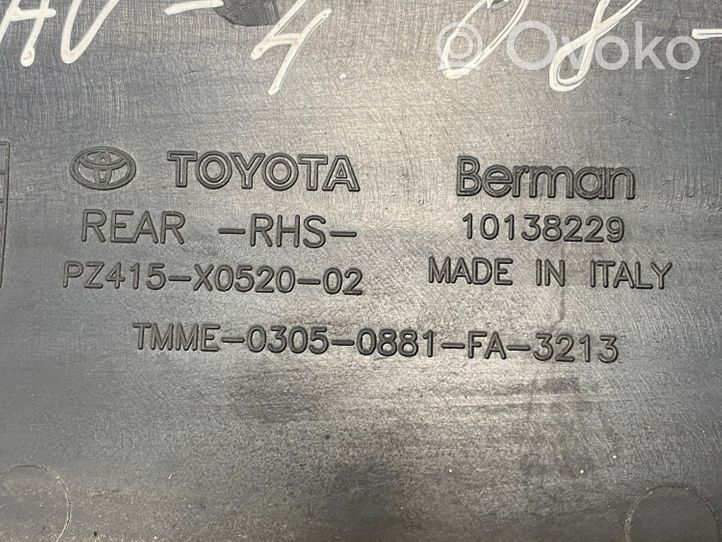 Toyota RAV 4 (XA30) Moulure de porte arrière 10138229