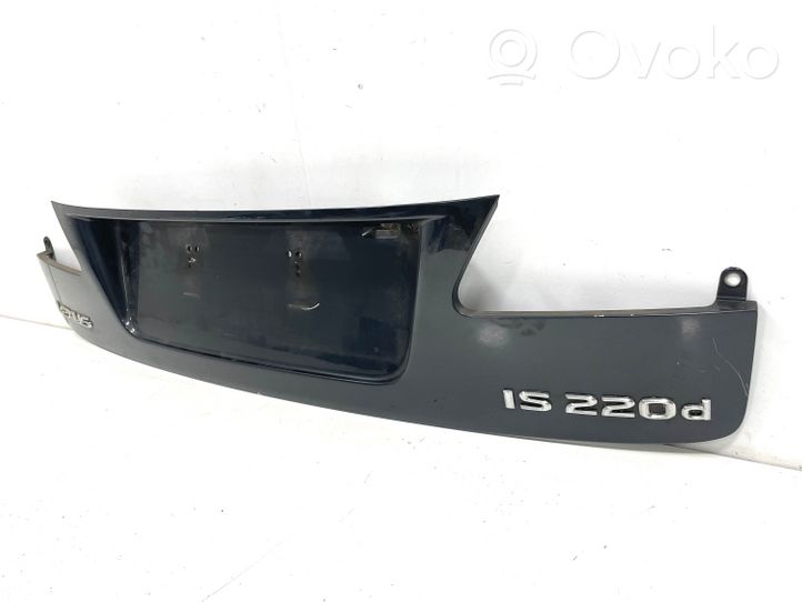 Lexus IS 220D-250-350 Verkleidung Heckklappe Kofferraumdeckel 768015303040