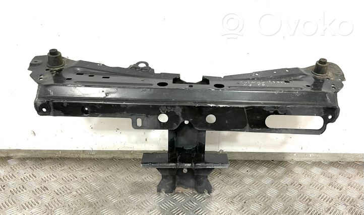 Renault Twingo II Pannello di supporto del radiatore 