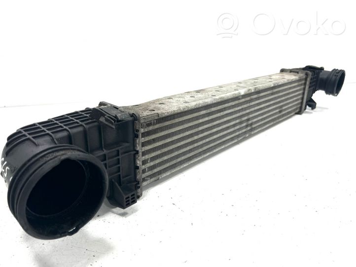 Mercedes-Benz CLS C219 Radiador intercooler A2115003902