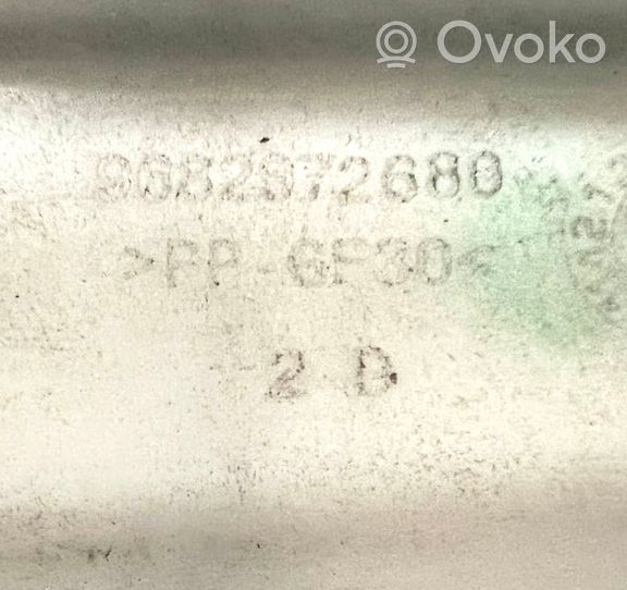 Citroen C3 Takaoven tuulilasin kisko 9682872680