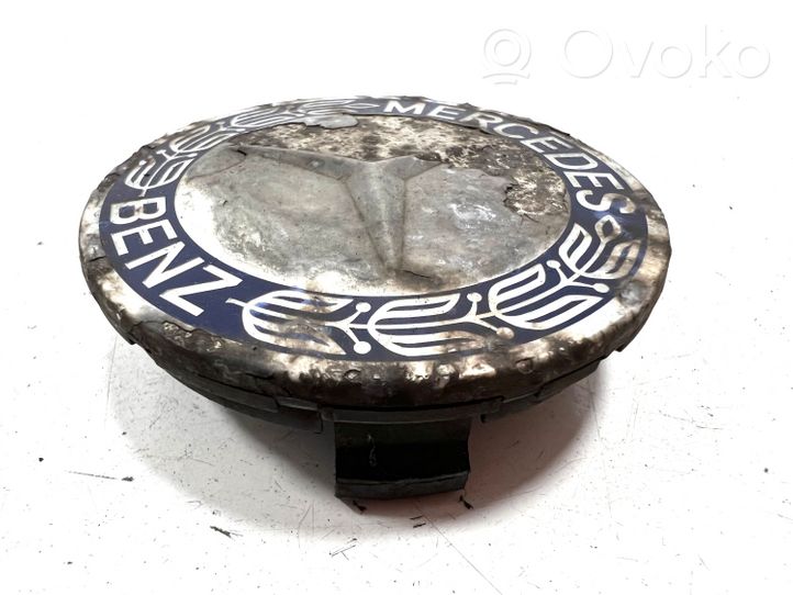 Mercedes-Benz C W204 Radnabendeckel Felgendeckel original A1714000025