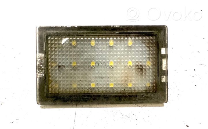 Land Rover Range Rover Sport L320 Lampa oświetlenia tylnej tablicy rejestracyjnej L00E81319