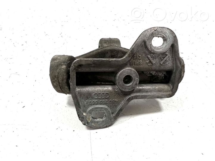 Audi A4 S4 B7 8E 8H Staffa/supporto di montaggio della marmitta 4B0253663F