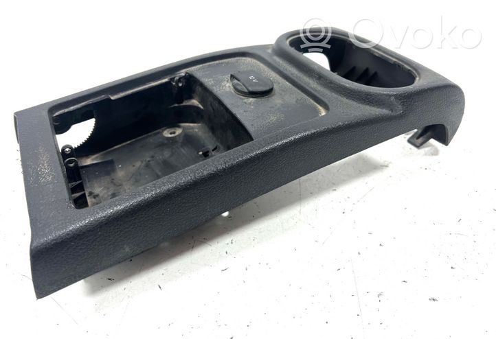 Volkswagen Tiguan Panel popielniczki tylnej tunelu środkowego 5N0863289D