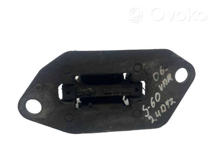 Volvo S60 Engine mount bracket 3624757