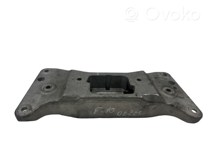 BMW 5 F10 F11 Support de boîte de vitesses 678122202