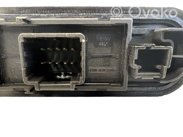 Fiat Scudo Takaoven verhomoottori. 1400095480