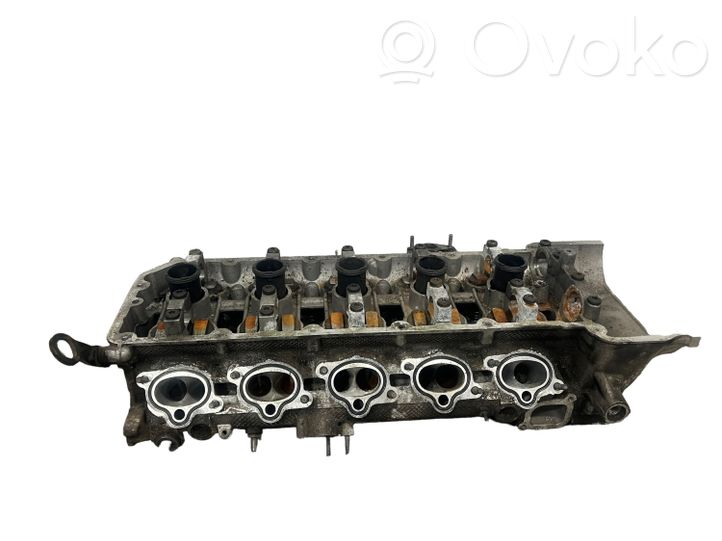 7833880 BMW 5 E60 E61 Engine head, 366.47 € | RRR