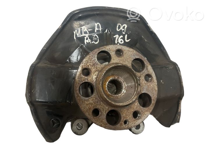 Mercedes-Benz A W169 Mozzo ruota anteriore 690490