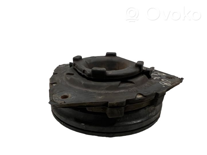 Renault Clio III Support de jambe de force supérieur avant 8200504291