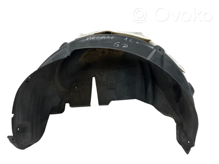 Renault Megane III Rivestimento paraspruzzi parafango posteriore 