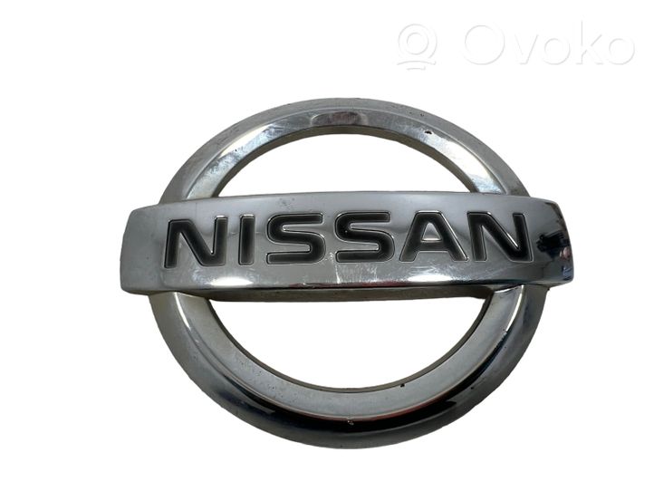 Nissan Qashqai Emblemat / Znaczek tylny / Litery modelu 90890JD000