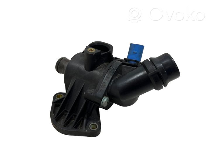 Audi A4 S4 B6 8E 8H Termostato/alloggiamento del termostato 06B121111H