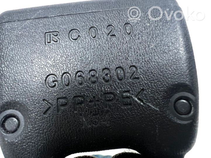 Toyota RAV 4 (XA40) Boucle de ceinture de sécurité arrière G068302