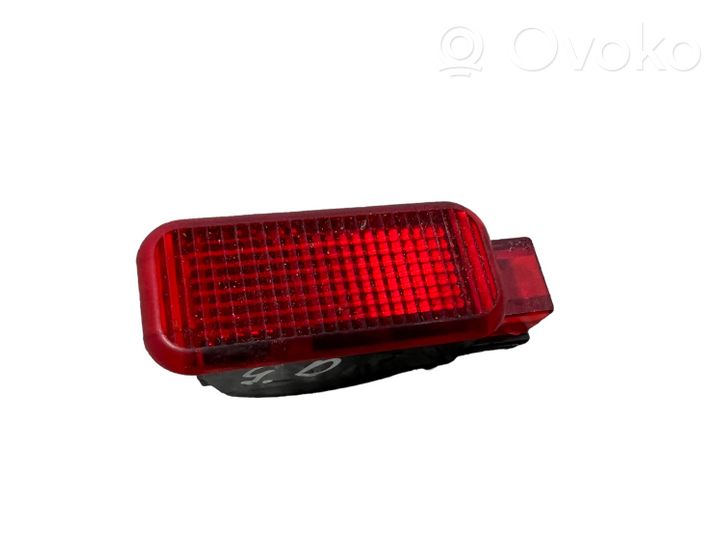 Audi A4 S4 B8 8K Luce interna per portiera posteriore 4B094741