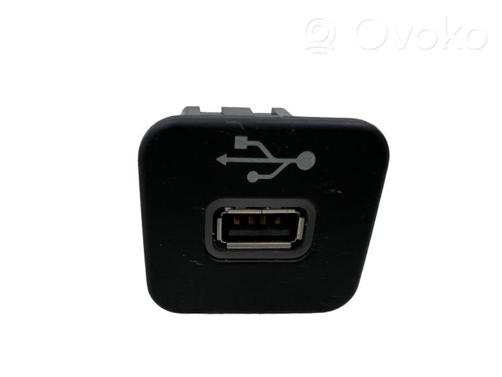 Jeep Renegade Connecteur/prise USB 735600659